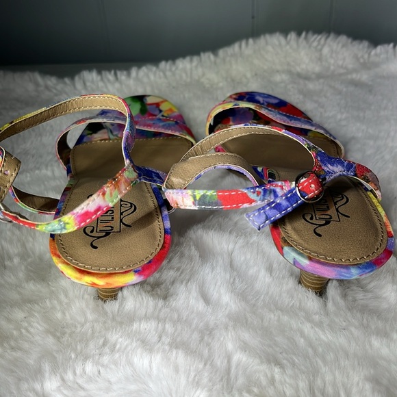 NWOT unlisted floral sandals - Picture 4 of 5